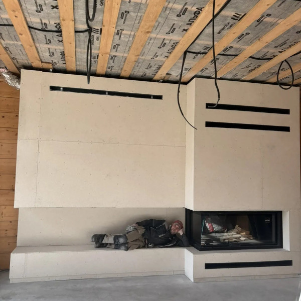 Монтаж каминной топки ASTOV (АСТОВ) П2С 14057 L с комплектующими в деревянном доме