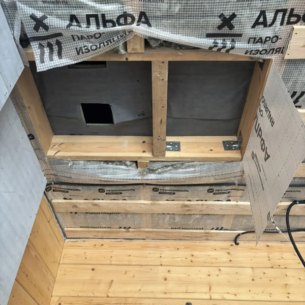 Монтаж каминной топки ASTOV (АСТОВ) П2С 14057 L с комплектующими в деревянном доме