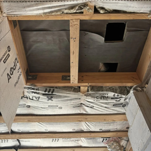 Монтаж каминной топки ASTOV (АСТОВ) П2С 14057 L с комплектующими в деревянном доме