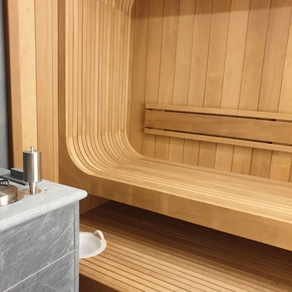 Монтаж дровяной банной печи Печь EASYSTEAM «Сочи» М2 в полноценном кожухе