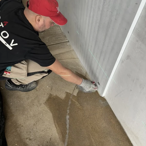 Монтаж каминной топки ASTOV П3С 12057 с комплектующими в бетонном доме Монтаж каминной топки ASTOV П3С 12057 с комплектующими в бетонном доме