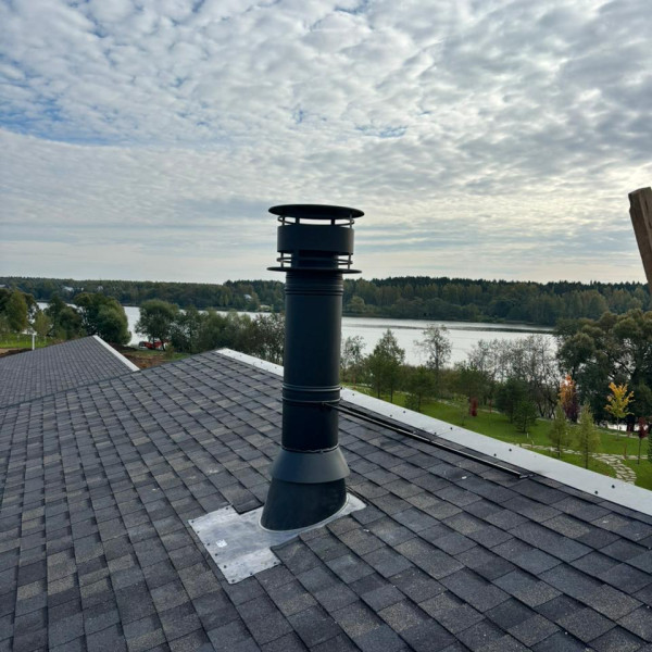 Монтаж каминной топки ASTOV П3С 53(84)57 с комплектующими в деревянном доме Монтаж каминной топки ASTOV П3С 53(84)57 с комплектующими в деревянном доме