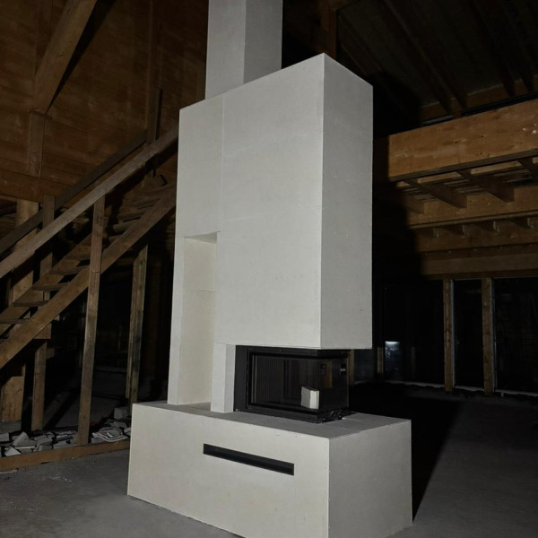 Монтаж каминной топки ASTOV П3С 53(84)57 с комплектующими в деревянном доме Монтаж каминной топки ASTOV П3С 53(84)57 с комплектующими в деревянном доме