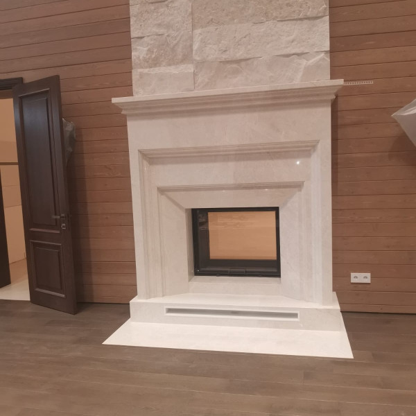 Монтаж тоннельной каминной топки ASTOV ПТ 9074 с шибером и комплектующими в бетонном доме Монтаж тоннельной каминной топки ASTOV ПТ 9074 с шибером и комплектующими в бетонном доме