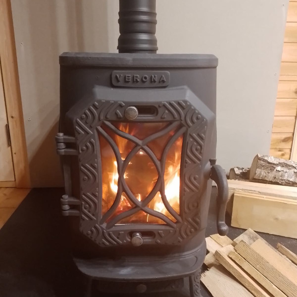 Монтаж отопительной печь Verona 200 в деревянном доме Монтаж отопительной печь Verona 200 в деревянном доме