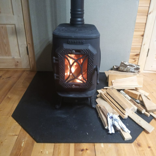Монтаж отопительной печь Verona 200 в деревянном доме Монтаж отопительной печь Verona 200 в деревянном доме