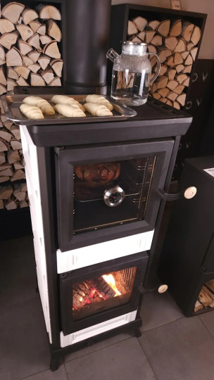 Печь-камин Astov (Астов) Майолика с духовкой Красная